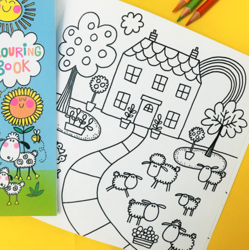 Colouring Book: On the Farm - Image 2