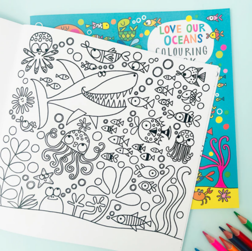 Colouring Book : Love our Oceans - Image 2